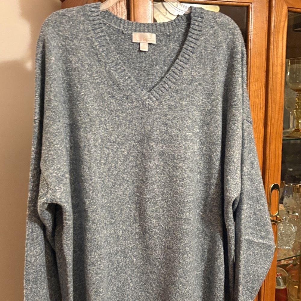 Belle by Kim Gravel Heathered Blue V-Neck Sweater